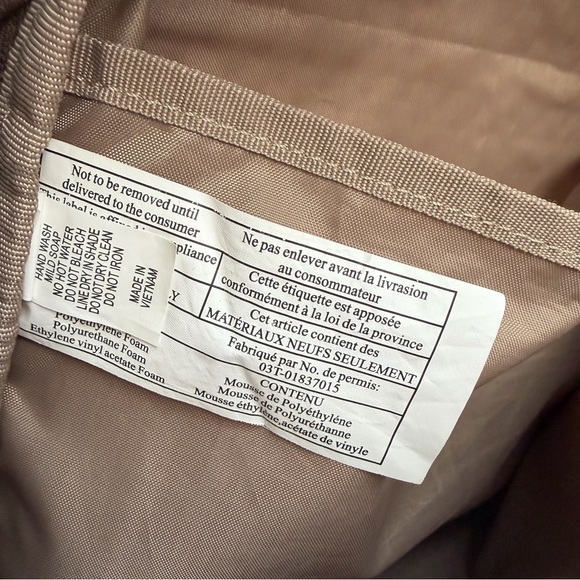 Eagle Creek Universal Traveler Backpack, 30L - Picture 9 of 9